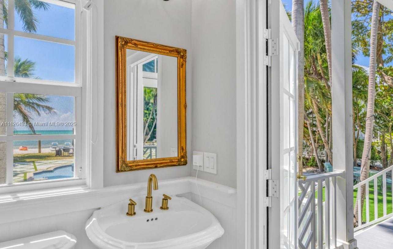 Small Image of 75761 OVERSEAS HWY, Islamorada Number 94