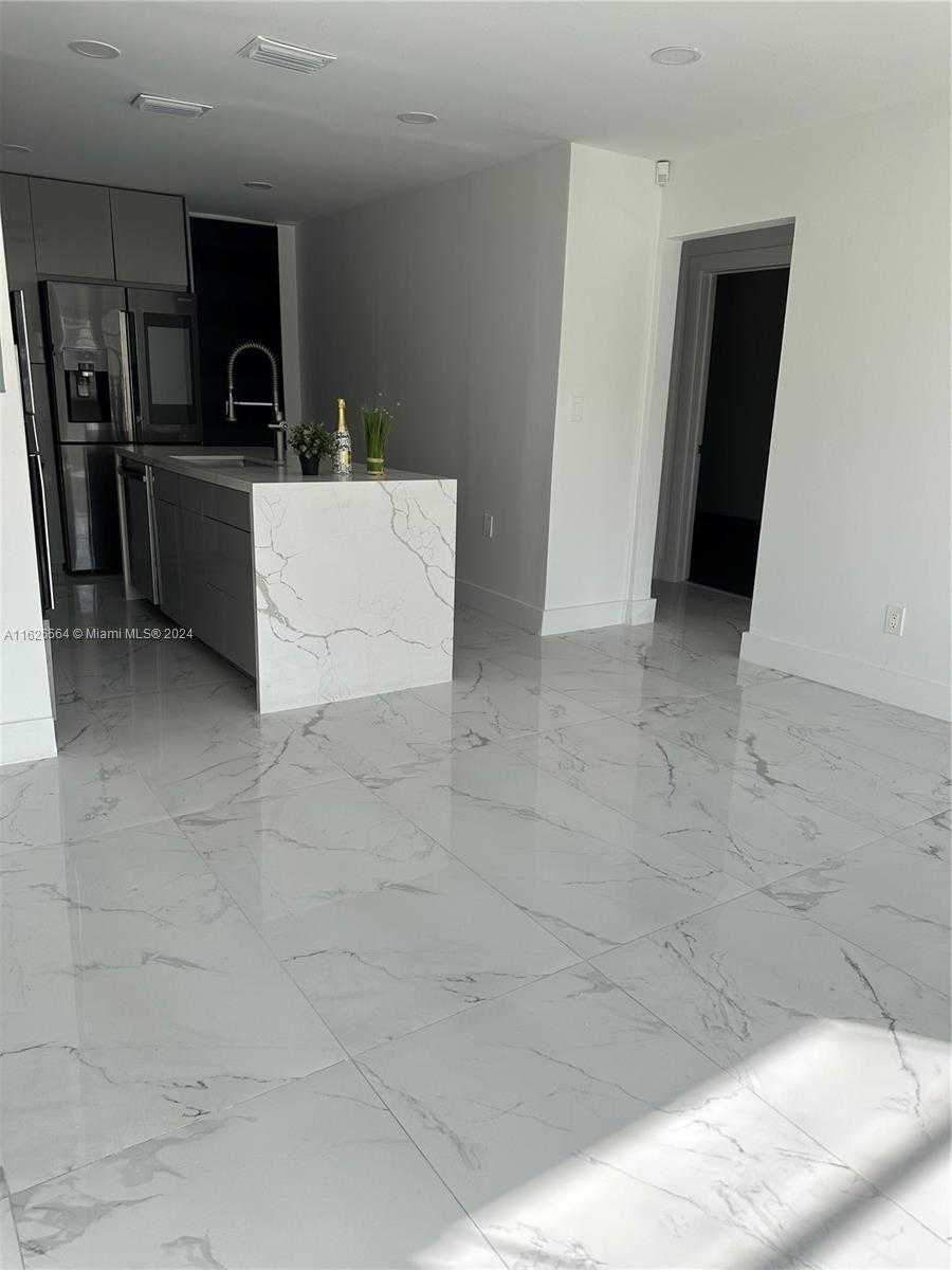 Small Image of 1619 MOFFETT ST, Hollywood Number 19