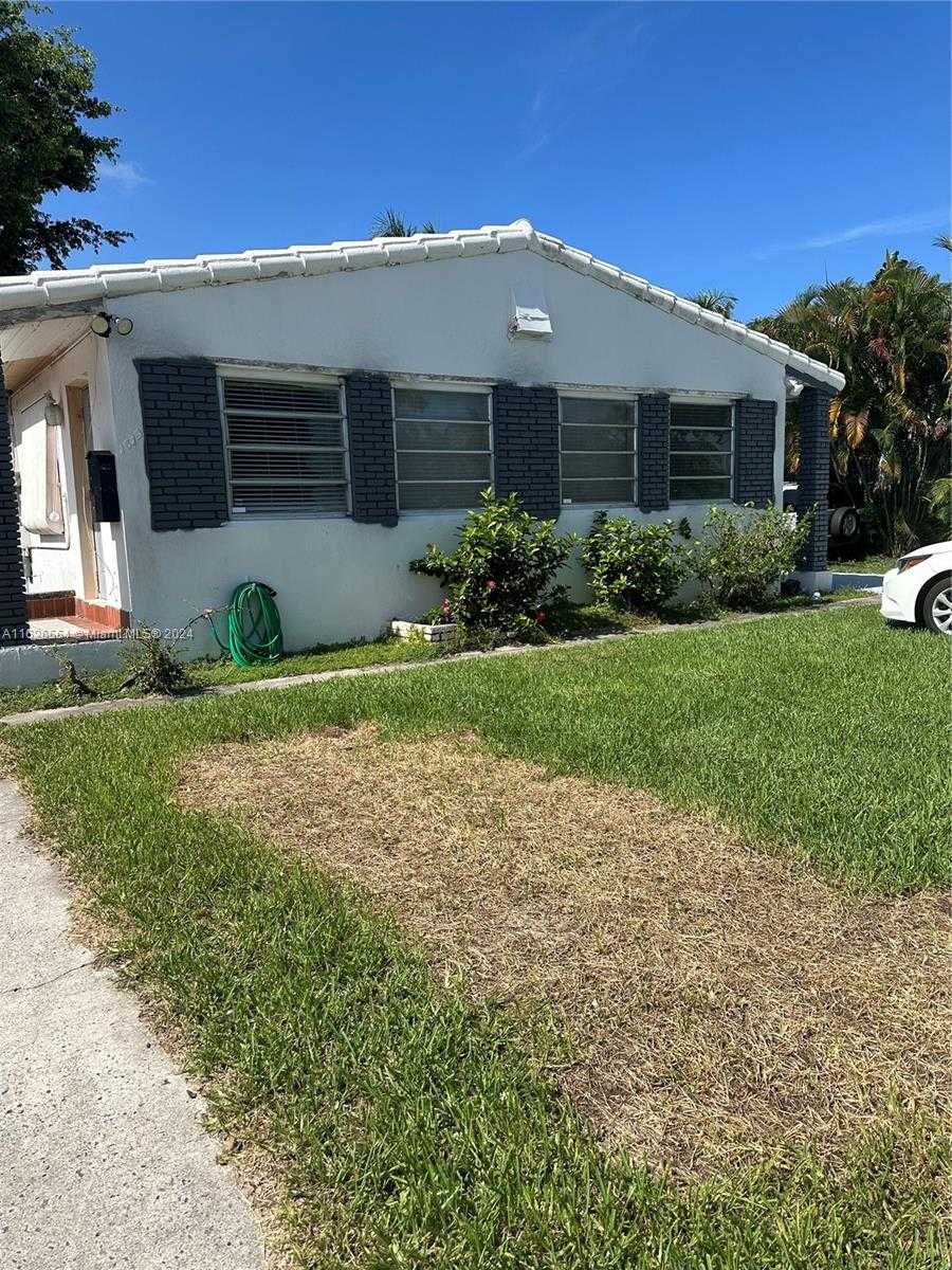 Small Image of 1619 MOFFETT ST, Hollywood Number 4