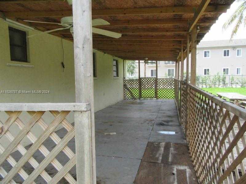 Small Image of 24925 SOUTH WEST 134TH CT, Homestead Number 10