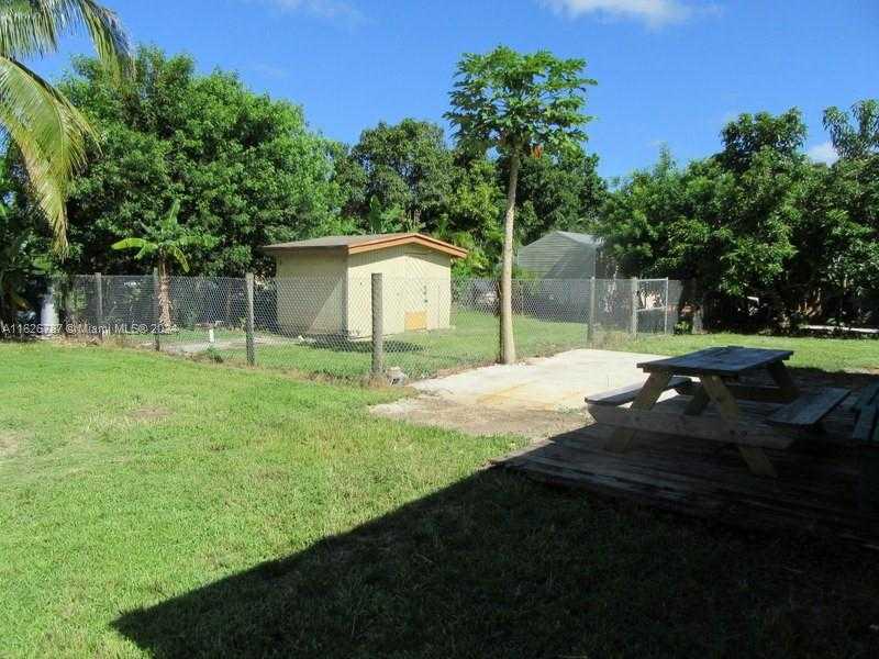 Small Image of 24925 SOUTH WEST 134TH CT, Homestead Number 15