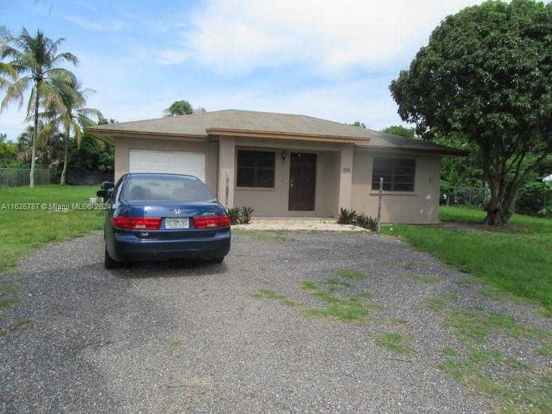 Small Image of 24925 SOUTH WEST 134TH CT, Homestead Number 8