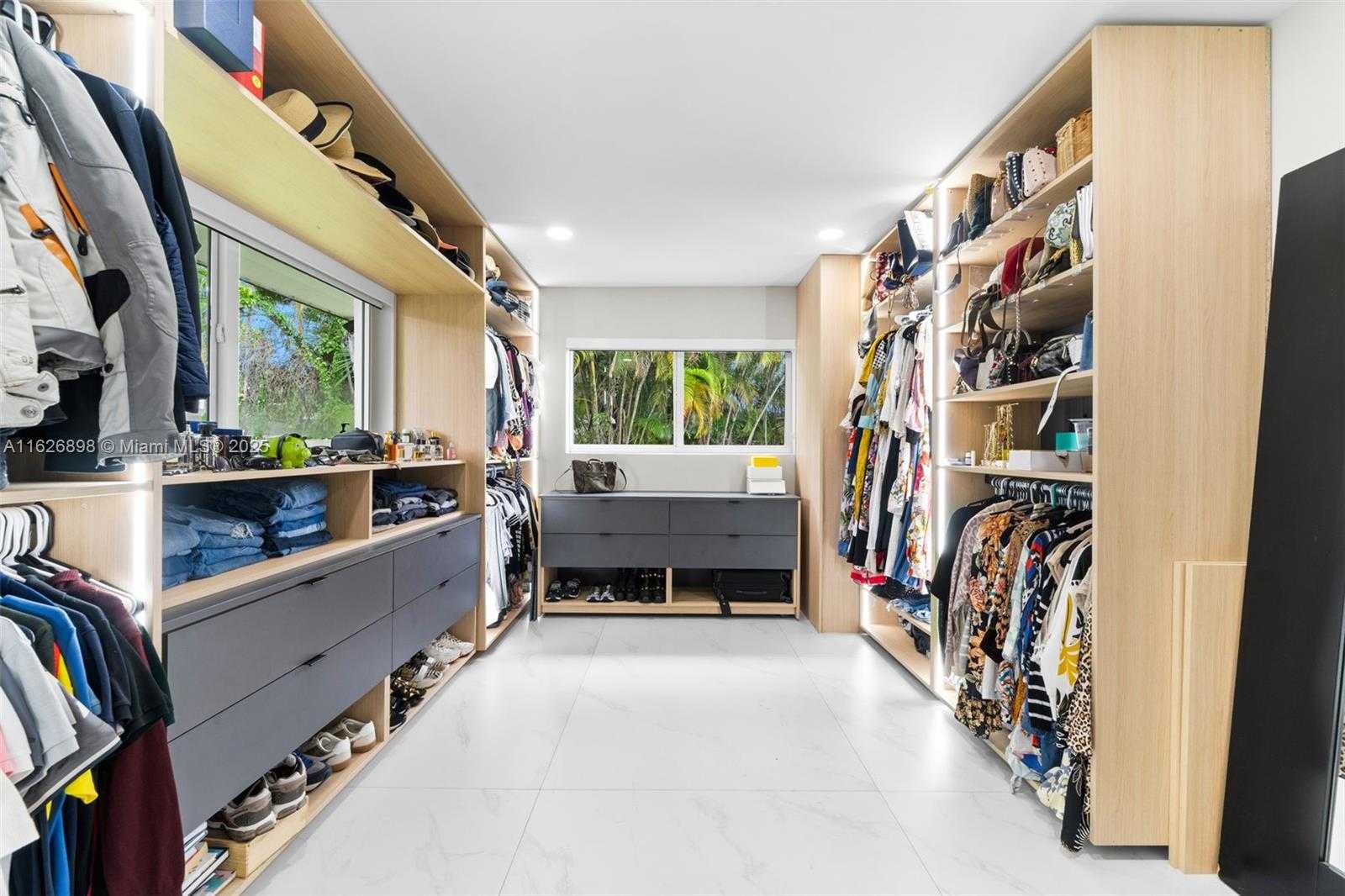 Small Image of 7000 SOUTH WEST 125TH ST, Pinecrest Number 11