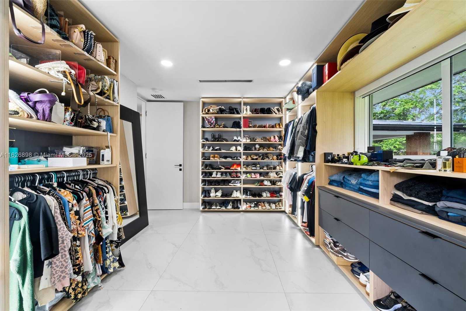 Small Image of 7000 SOUTH WEST 125TH ST, Pinecrest Number 12