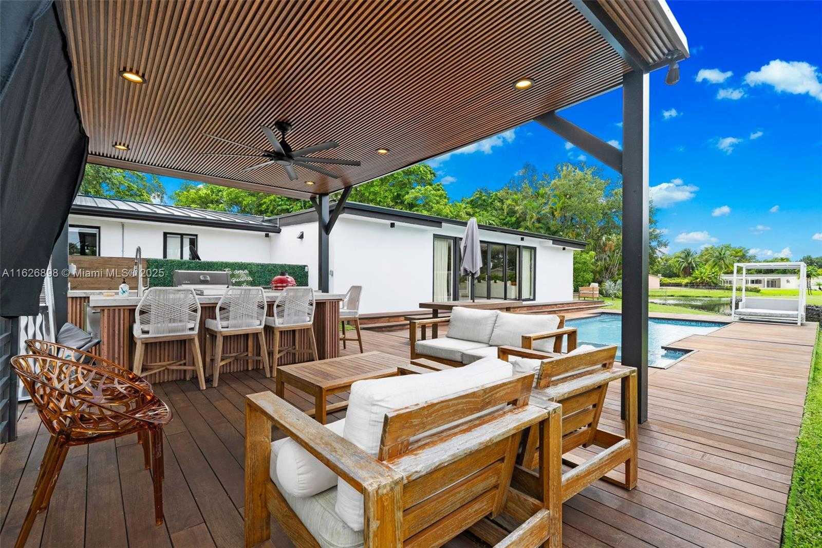 Small Image of 7000 SOUTH WEST 125TH ST, Pinecrest Number 19