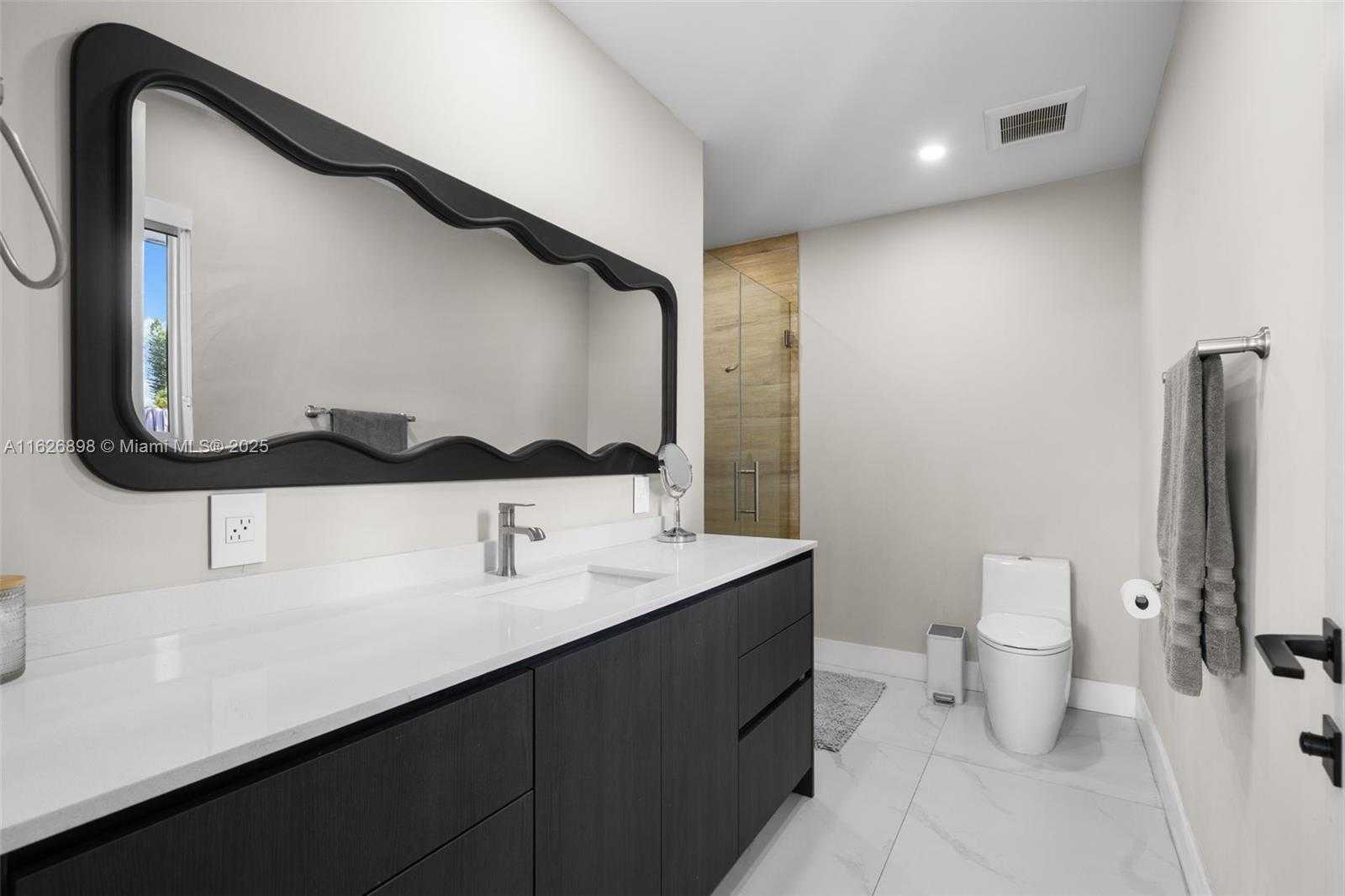 Small Image of 7000 SOUTH WEST 125TH ST, Pinecrest Number 28