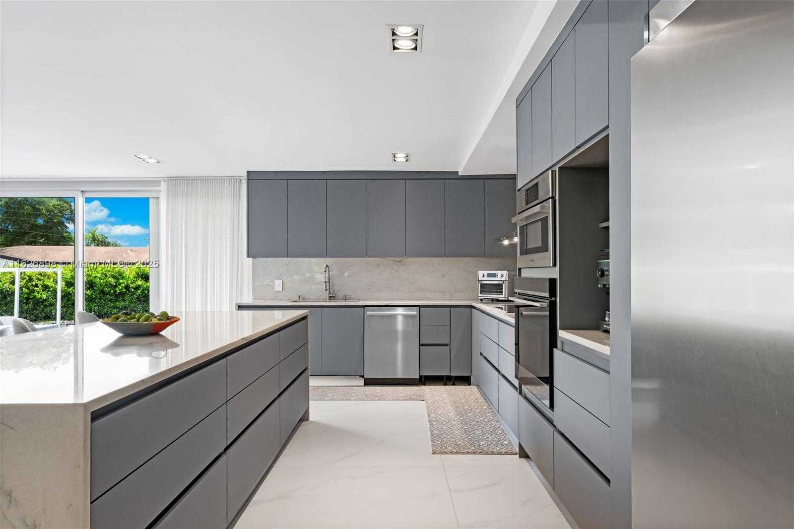 Small Image of 7000 SOUTH WEST 125TH ST, Pinecrest Number 51