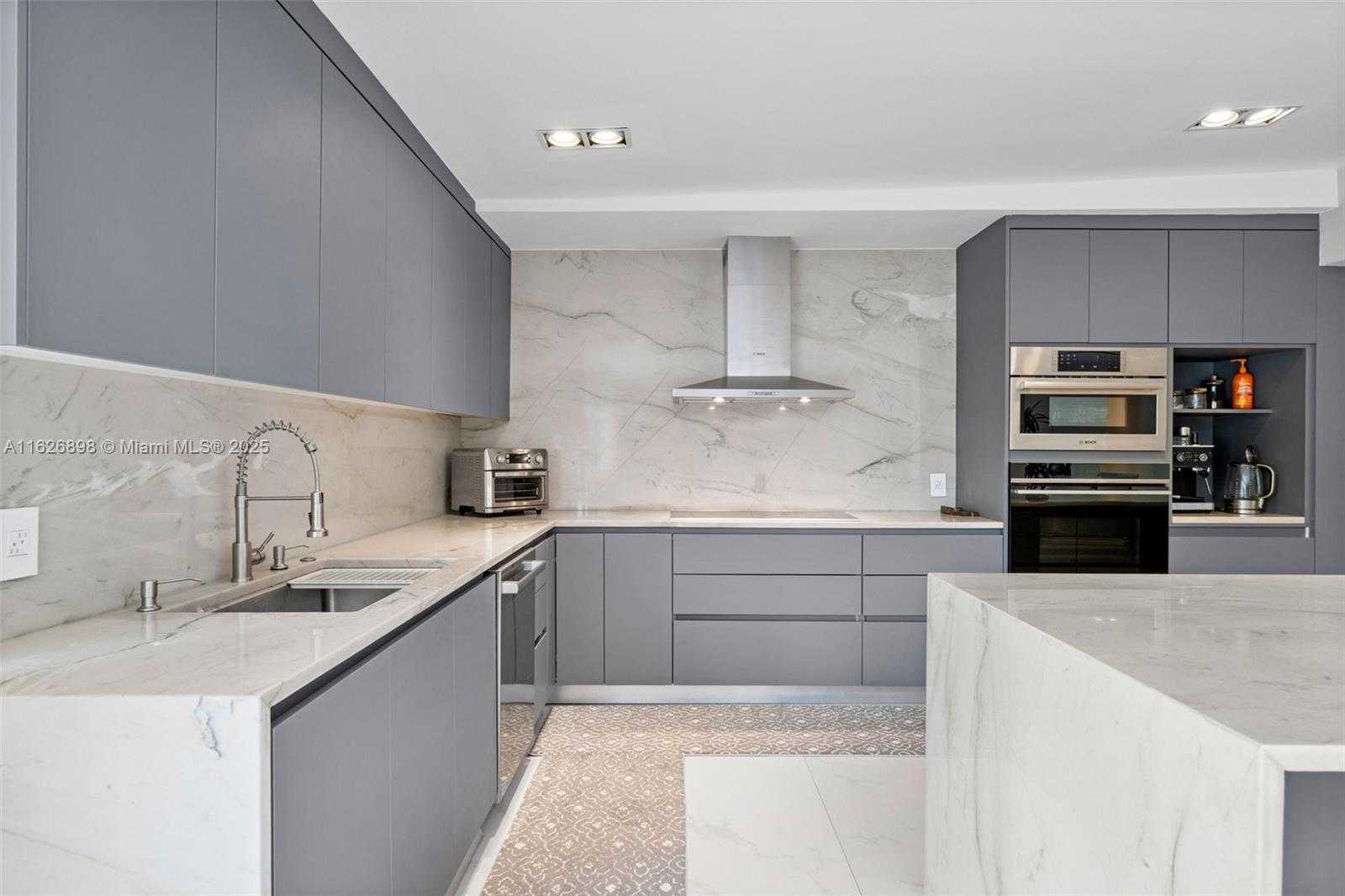 Small Image of 7000 SOUTH WEST 125TH ST, Pinecrest Number 52