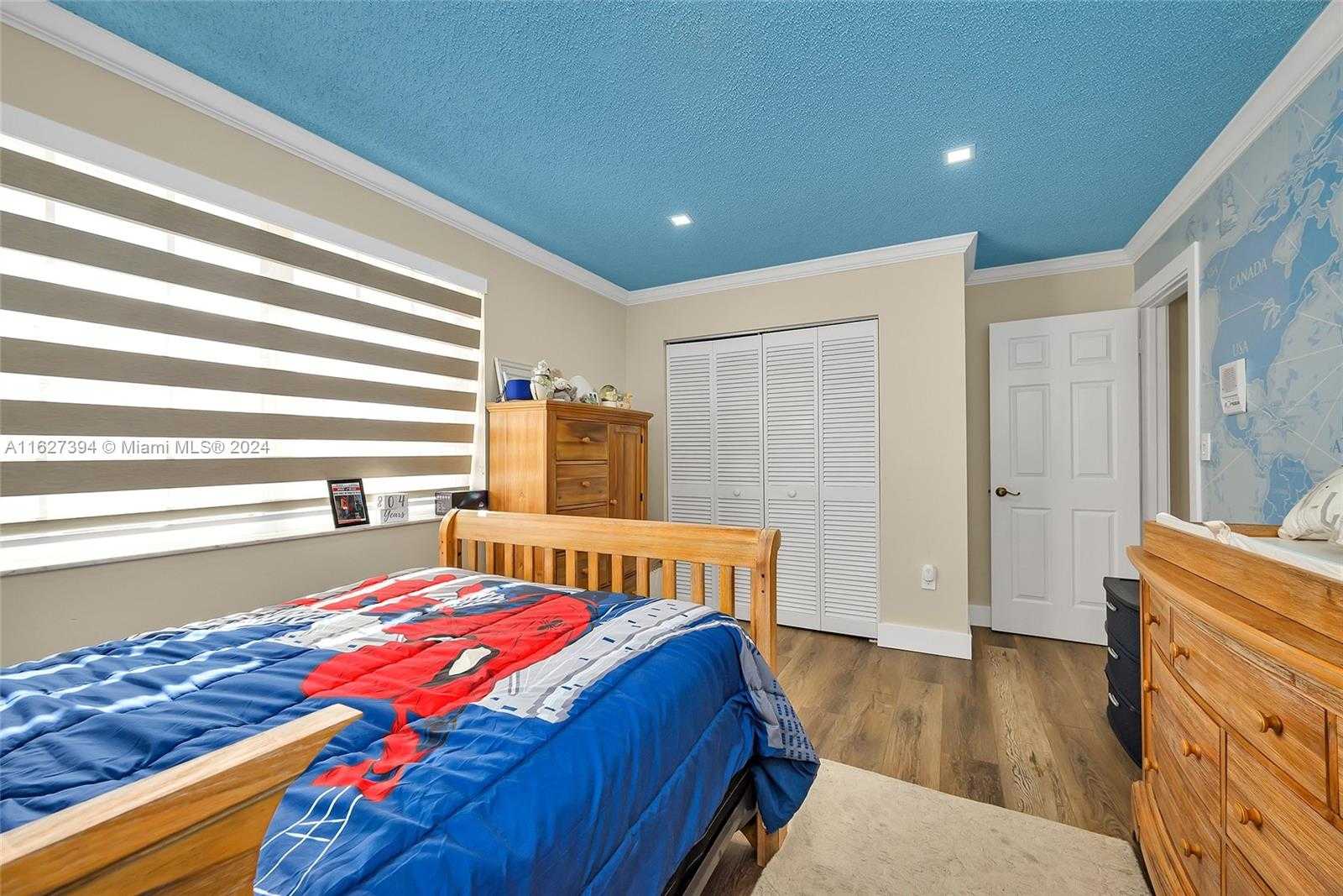 Small Image of 7949 NORTH WEST 188TH TER, Hialeah Number 36