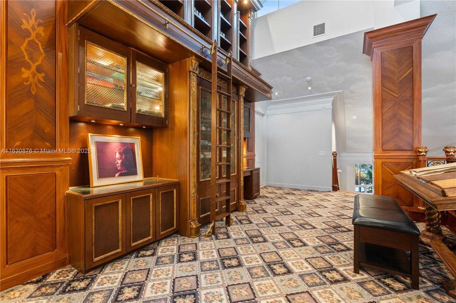 Small Image of 2941 PADDOCK LN, Weston Number 25