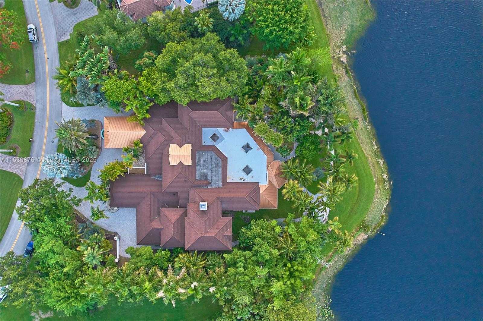Small Image of 2941 PADDOCK LN, Weston Number 55
