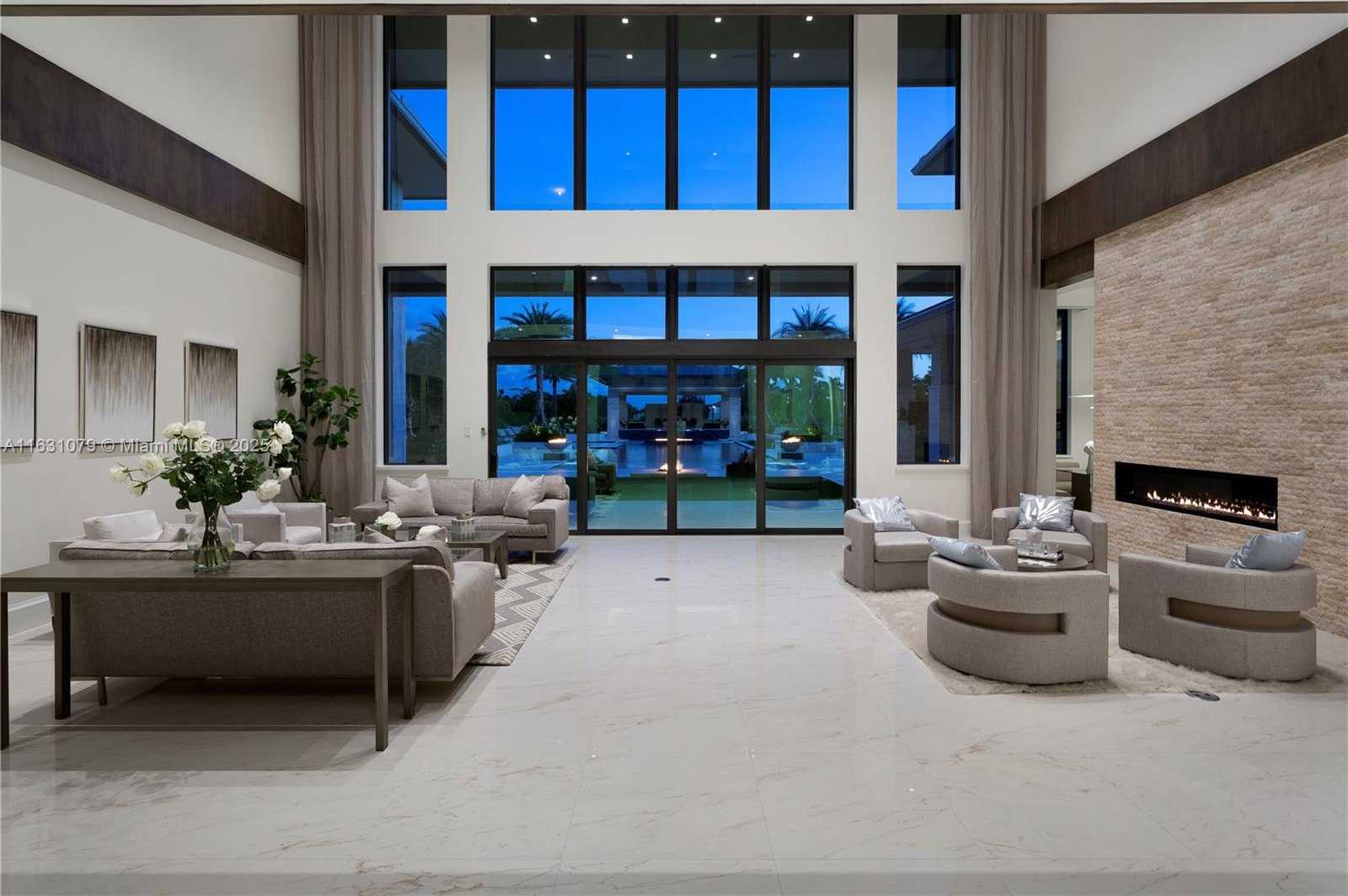 Small Image of 3000 MEADOW LN, Weston Number 5