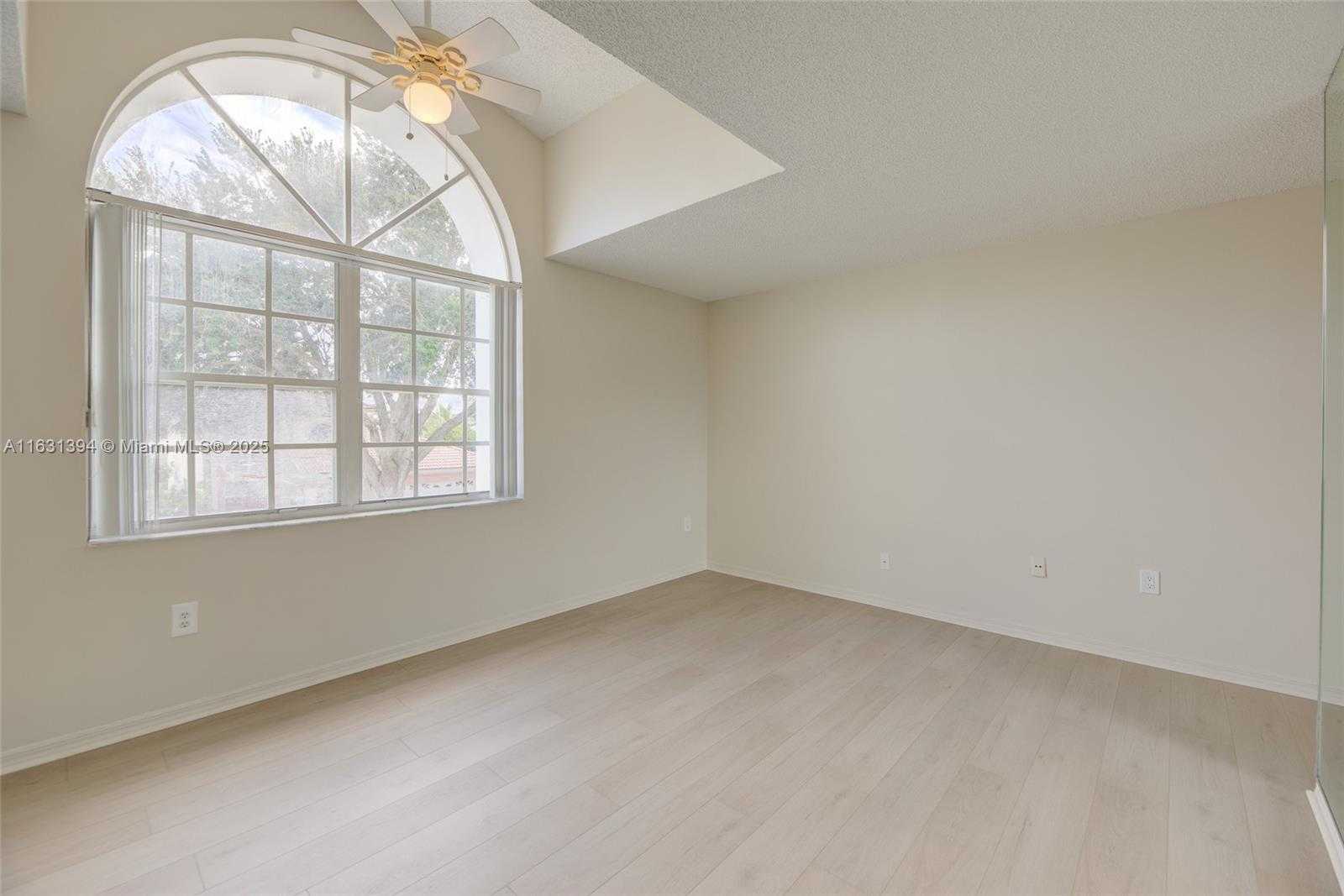 Small Image of 13377 NORTH WEST 7TH ST, Plantation Number 32
