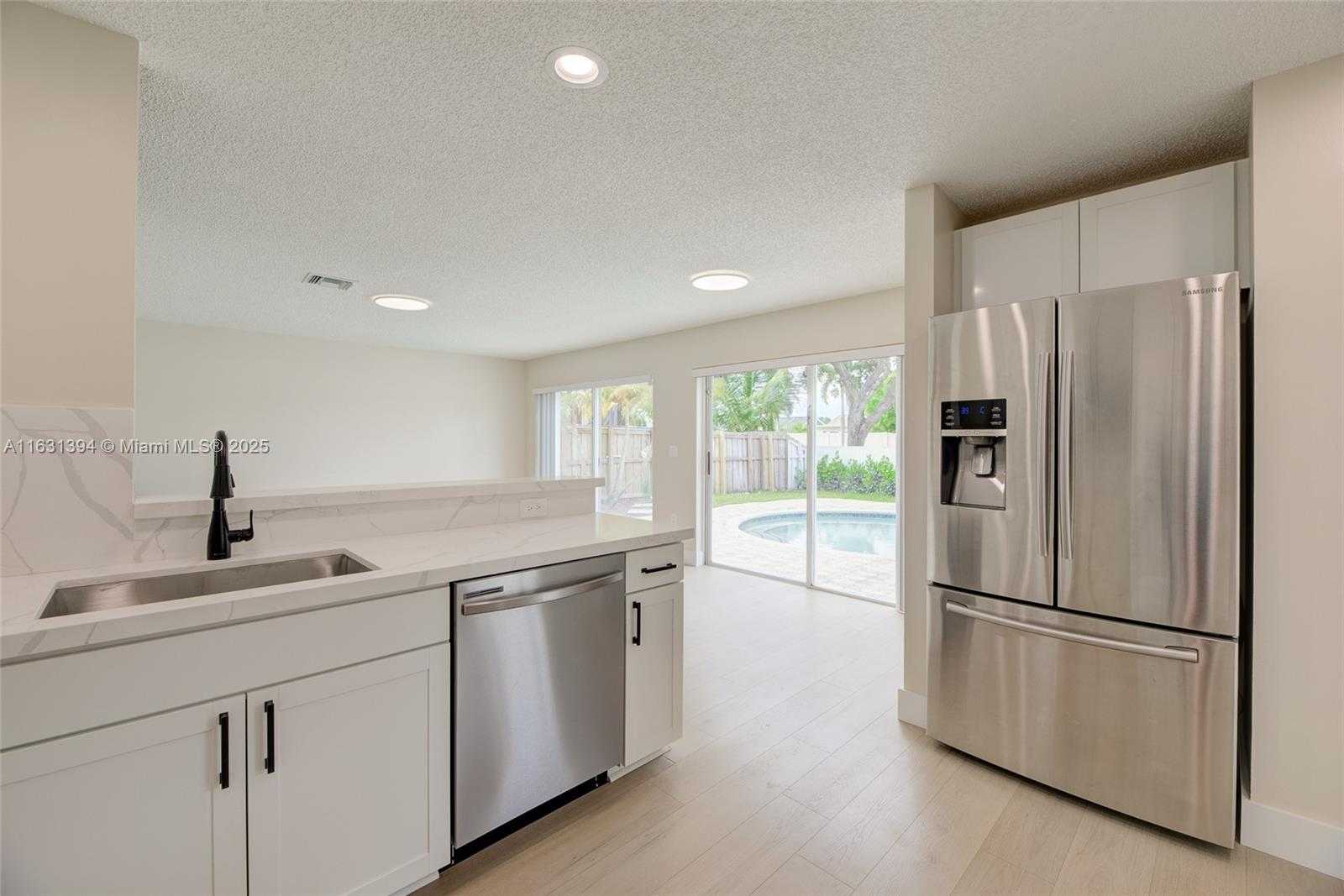 Small Image of 13377 NORTH WEST 7TH ST, Plantation Number 8