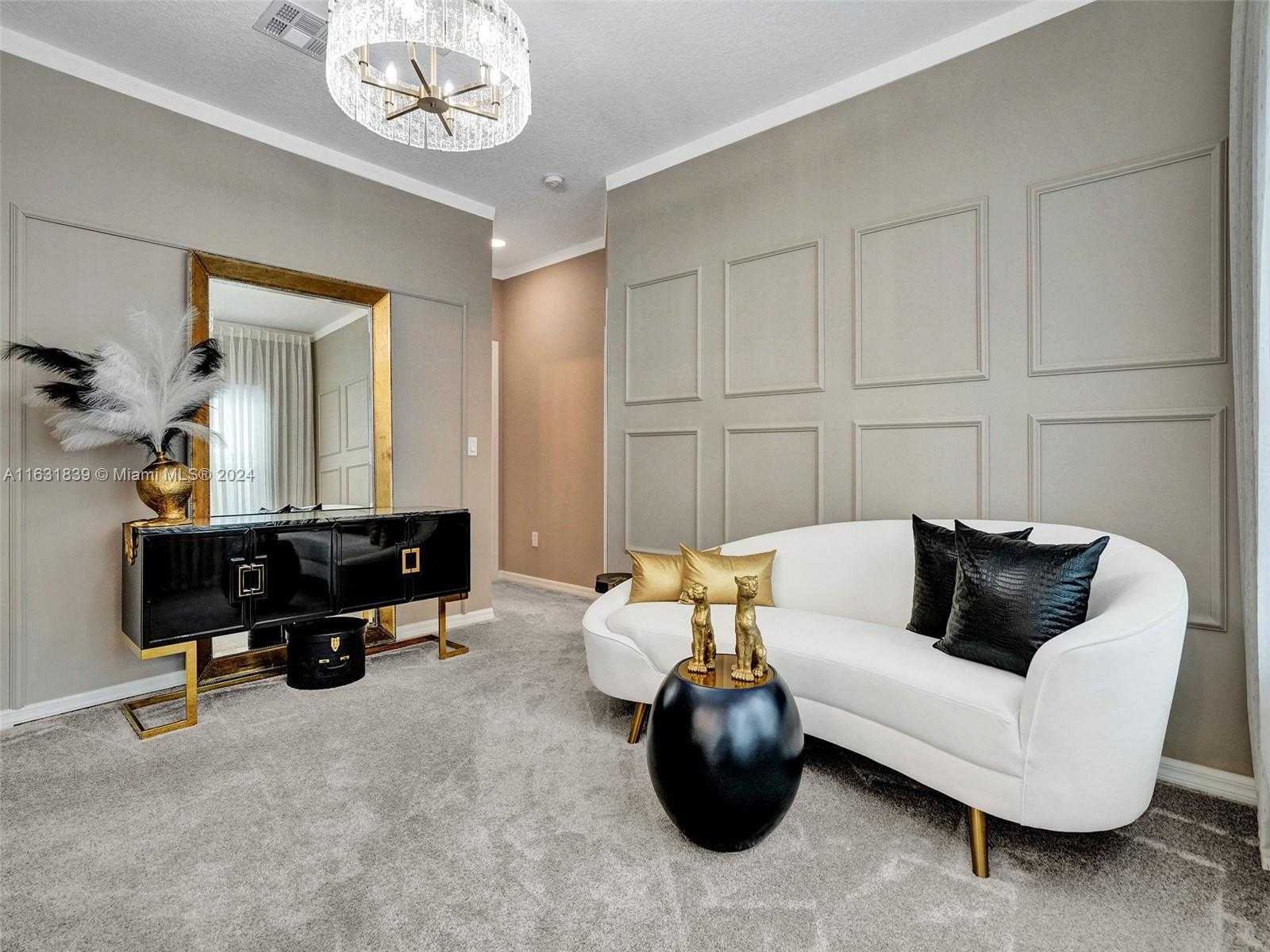 Small Image of 4414 FICUS ST, Hollywood Number 11