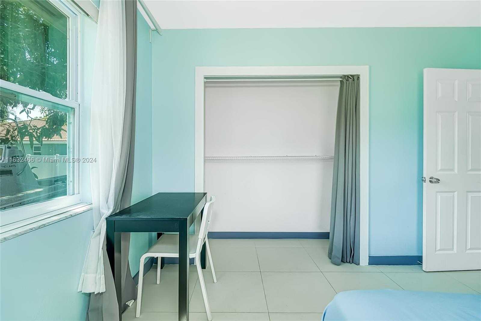Small Image of 216 SOUTH WEST 6TH ST, Hallandale Beach Number 15