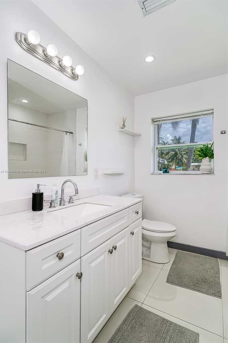 Small Image of 216 SOUTH WEST 6TH ST, Hallandale Beach Number 19