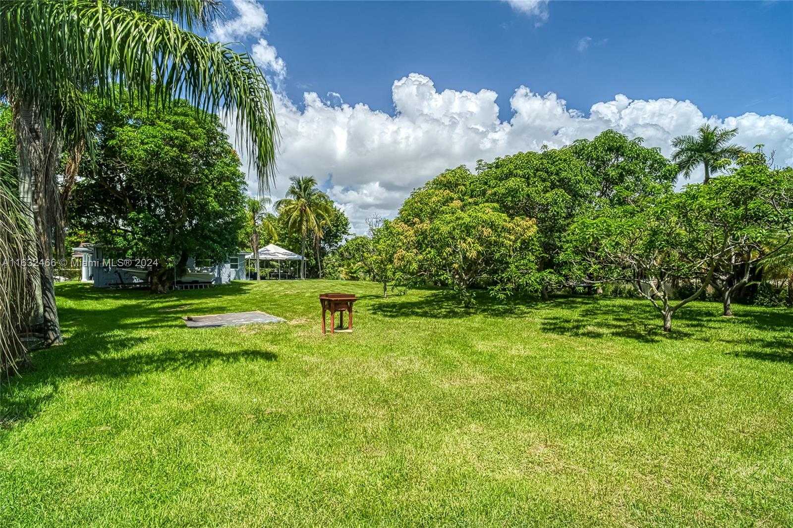 Small Image of 216 SOUTH WEST 6TH ST, Hallandale Beach Number 44