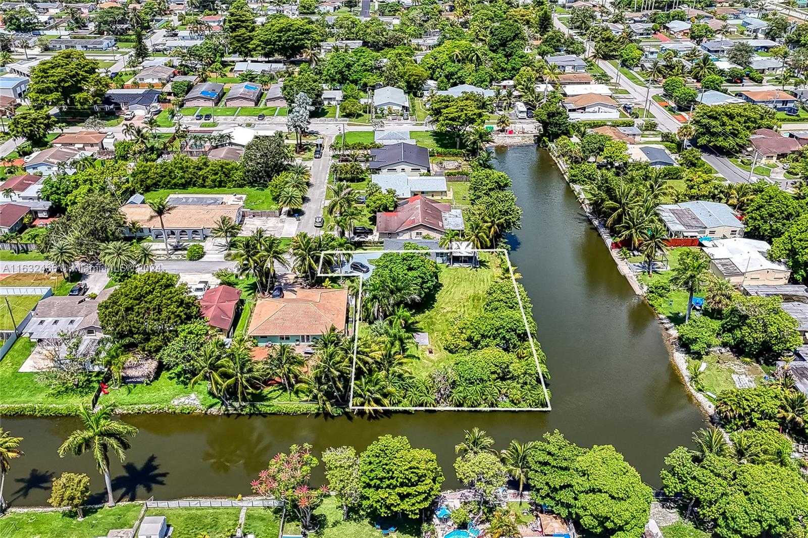 Small Image of 216 SOUTH WEST 6TH ST, Hallandale Beach Number 61