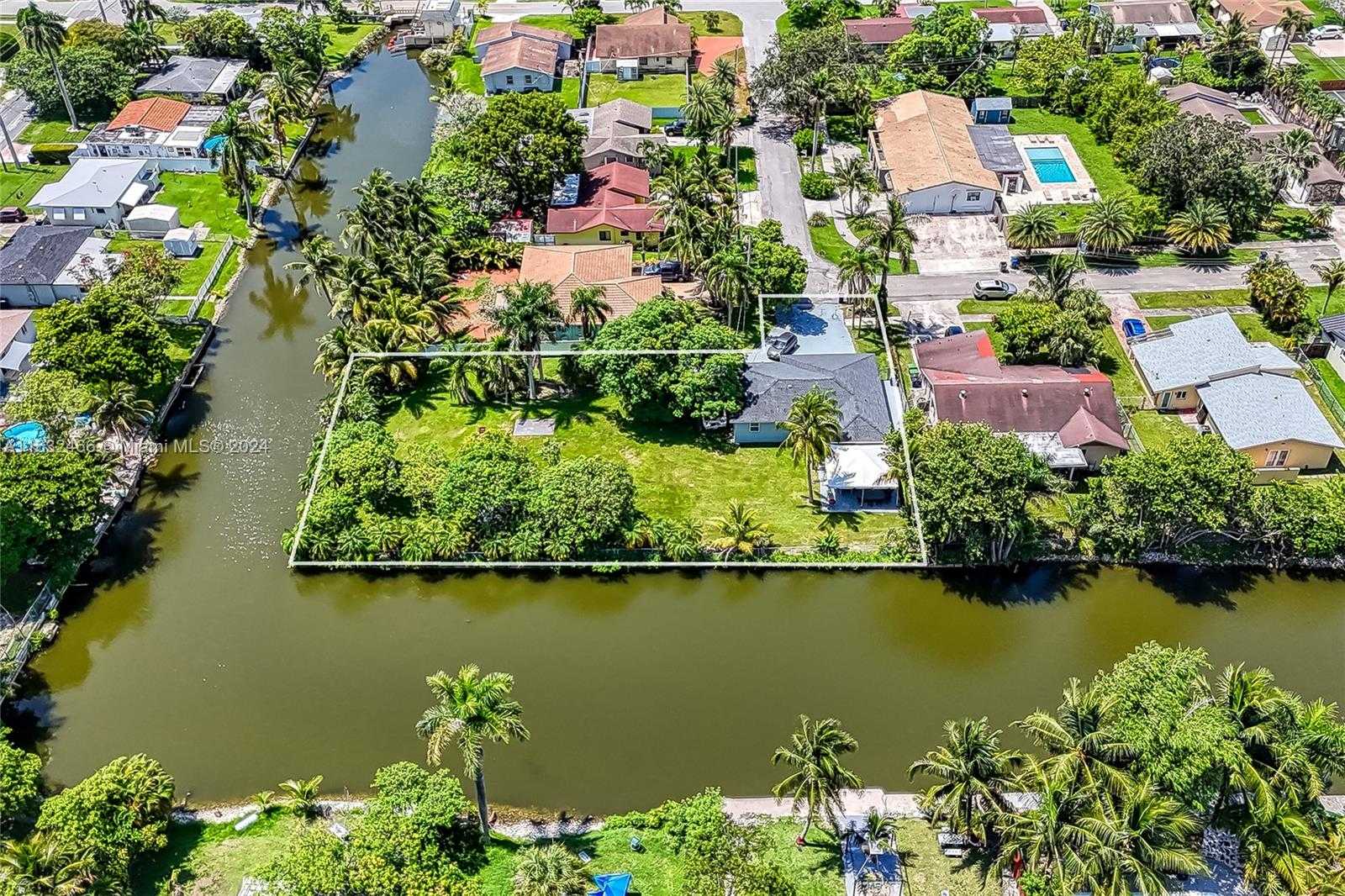 Small Image of 216 SOUTH WEST 6TH ST, Hallandale Beach Number 63