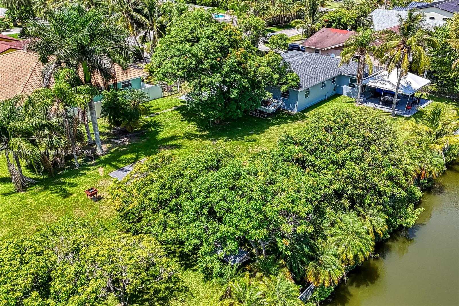 Small Image of 216 SOUTH WEST 6TH ST, Hallandale Beach Number 65