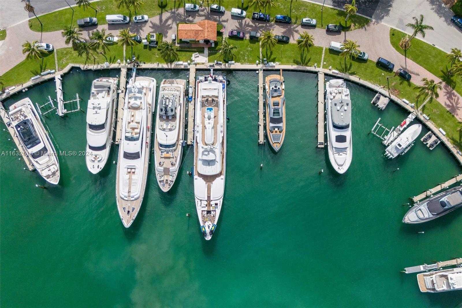 Small Image of 96 BAL CROSS DR, Bal Harbour Number 17