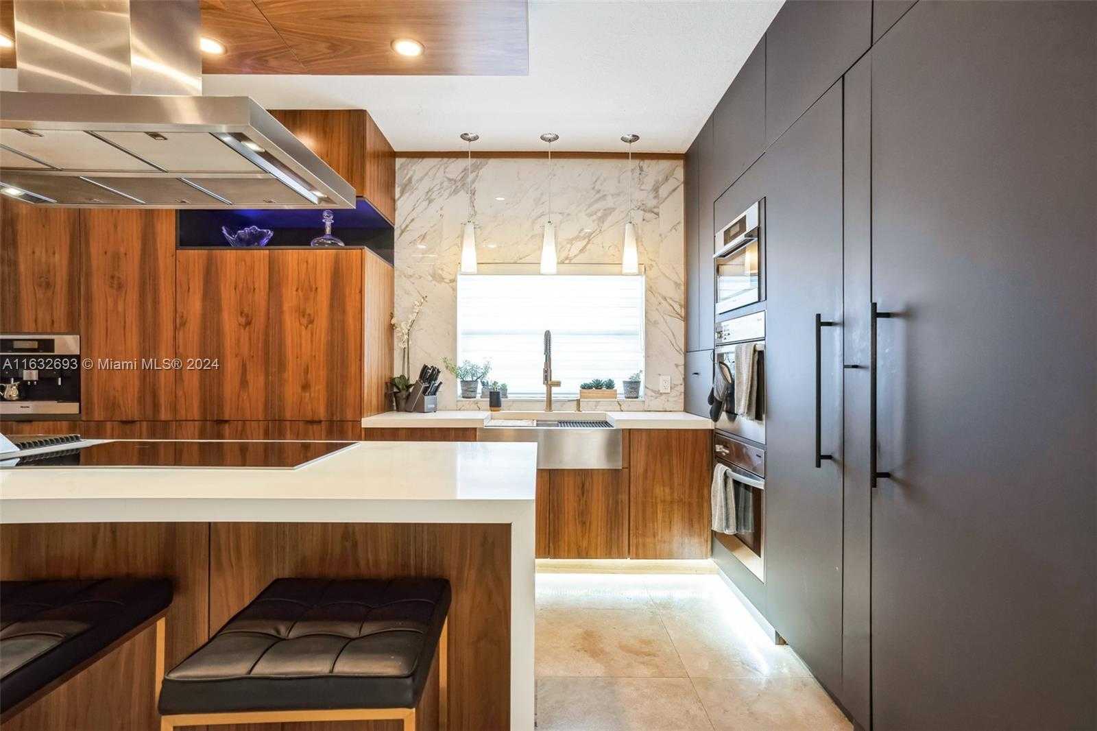 Small Image of 6478 NORTH WEST 113TH PL, Doral Number 12