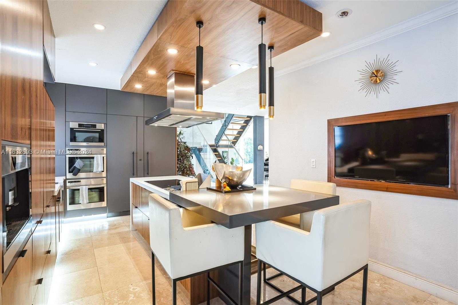 Small Image of 6478 NORTH WEST 113TH PL, Doral Number 14