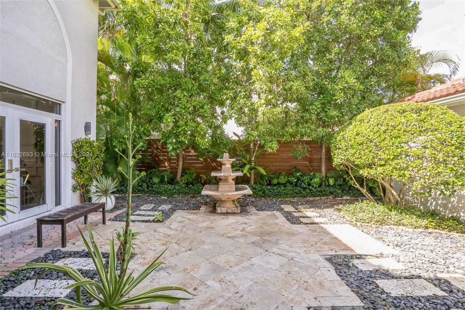 Small Image of 6478 NORTH WEST 113TH PL, Doral Number 5