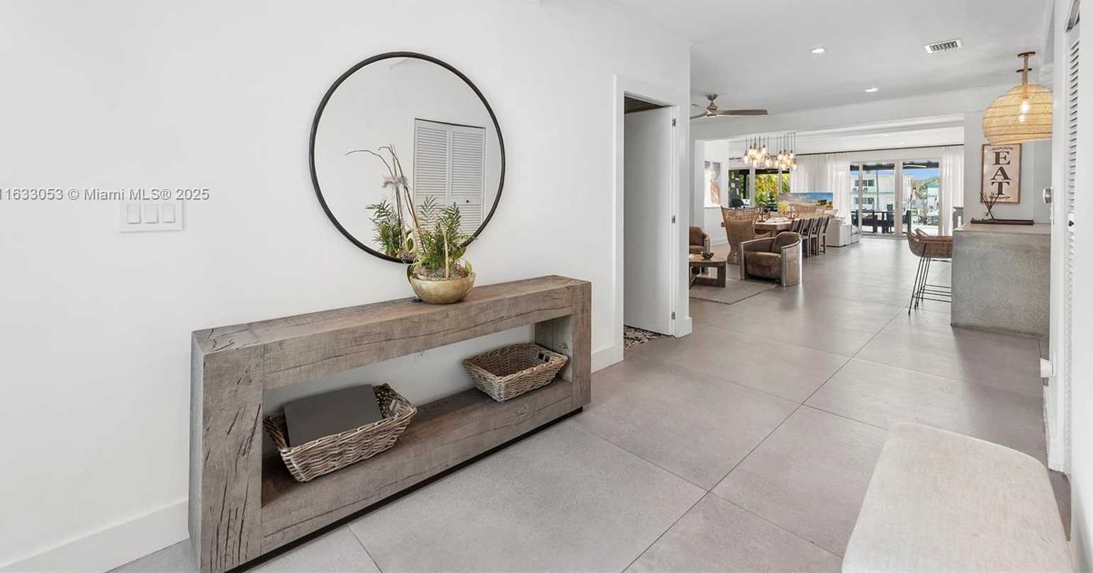 Small Image of 970 SOUTH SHORE DR, Miami Beach Number 32