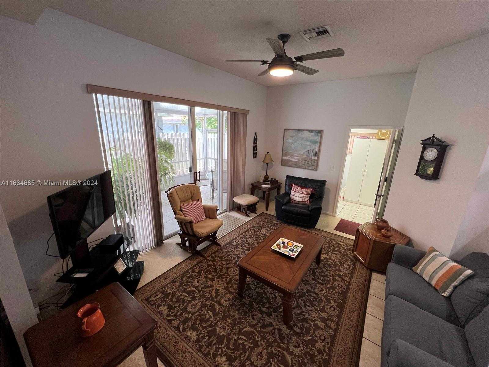 Small Image of 3428 SAHARA SPRINGS BLVD, Pompano Beach Number 10