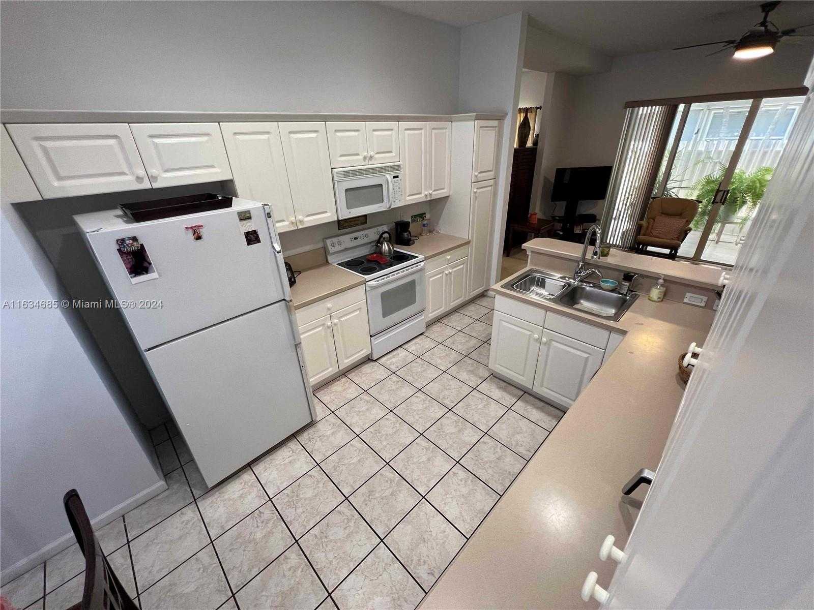 Small Image of 3428 SAHARA SPRINGS BLVD, Pompano Beach Number 17