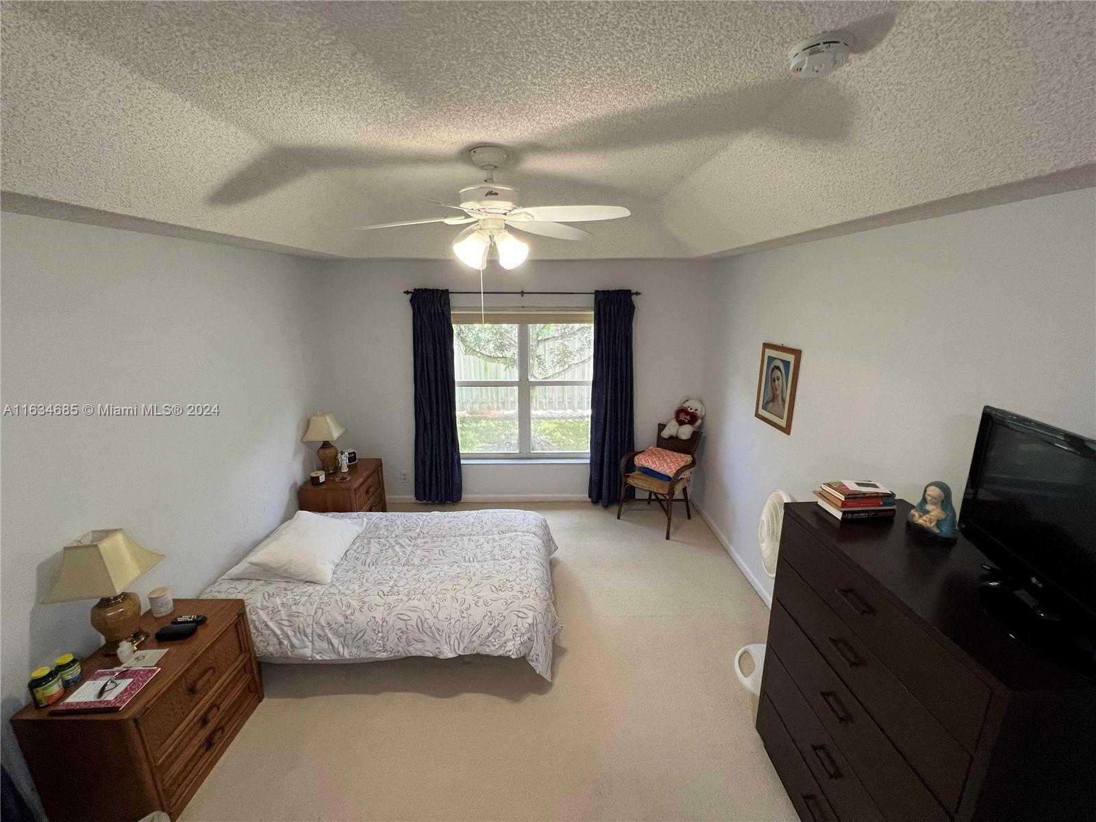 Small Image of 3428 SAHARA SPRINGS BLVD, Pompano Beach Number 20