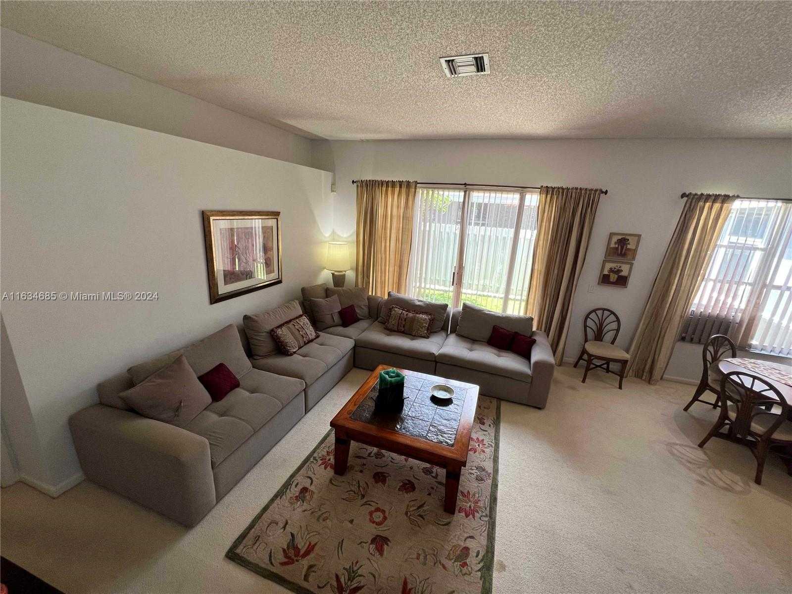 Small Image of 3428 SAHARA SPRINGS BLVD, Pompano Beach Number 4