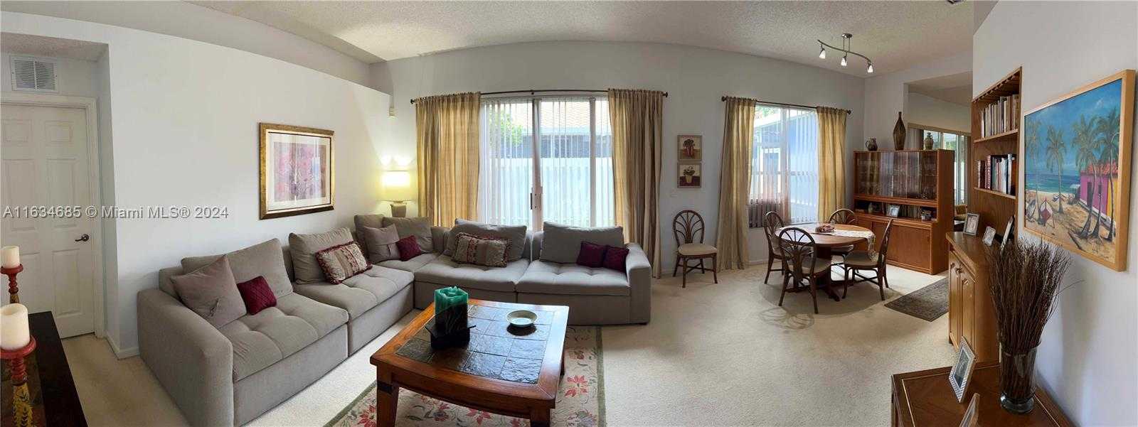 Small Image of 3428 SAHARA SPRINGS BLVD, Pompano Beach Number 8