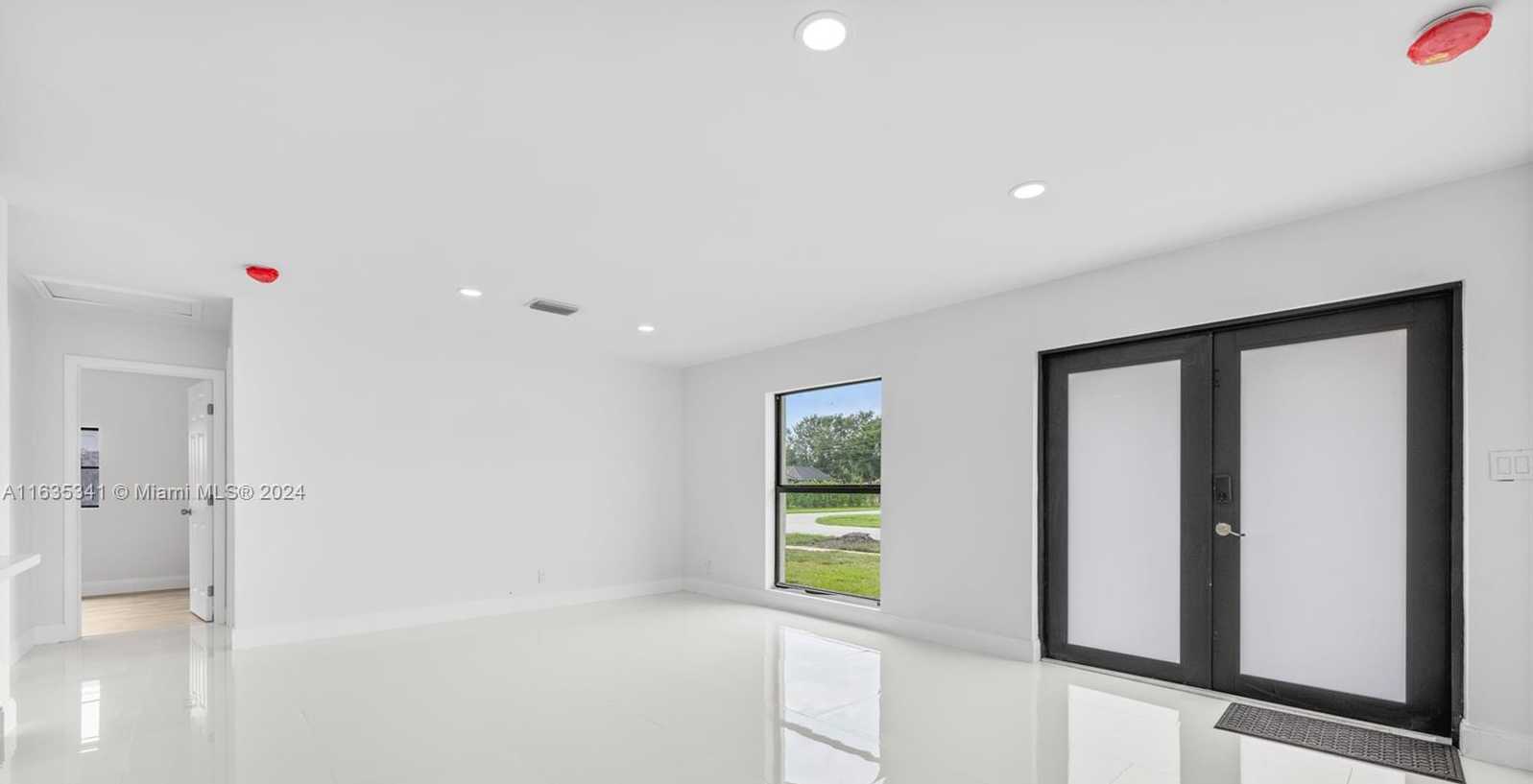 Small Image of 949 SOUTH EAST 5TH ST, Deerfield Beach Number 10