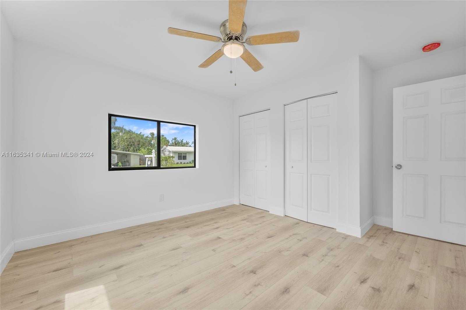 Small Image of 949 SOUTH EAST 5TH ST, Deerfield Beach Number 22