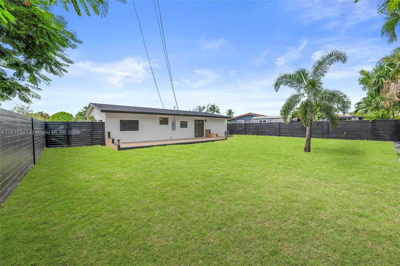 Small Image of 949 SOUTH EAST 5TH ST, Deerfield Beach Number 24
