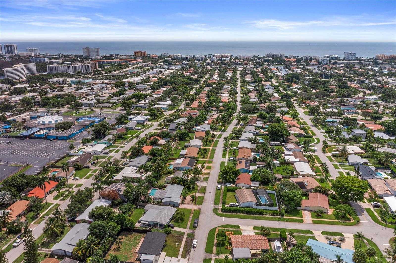Small Image of 949 SOUTH EAST 5TH ST, Deerfield Beach Number 31