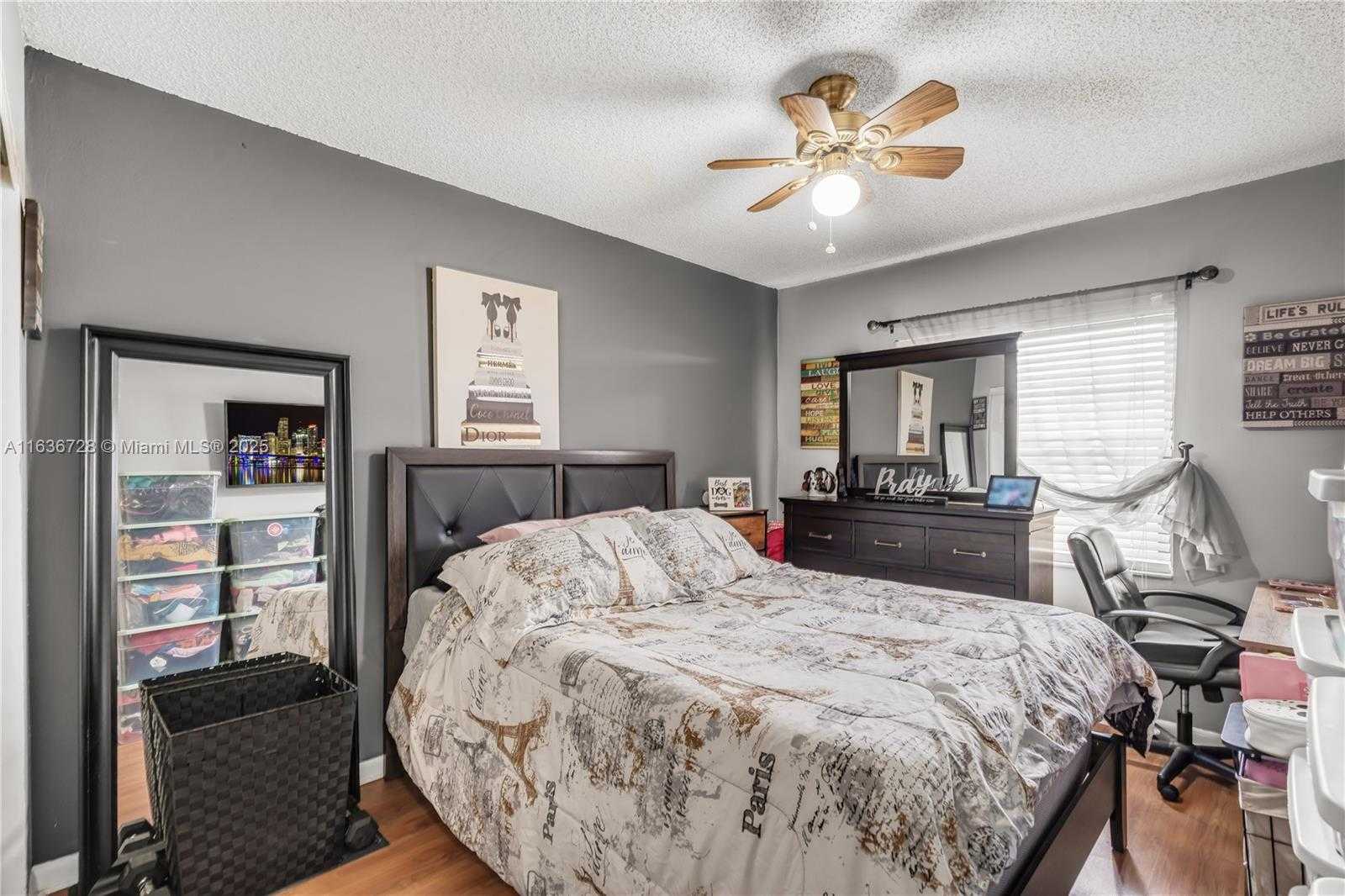 Small Image of 12861 SOUTH WEST 149TH ST, Miami Number 24
