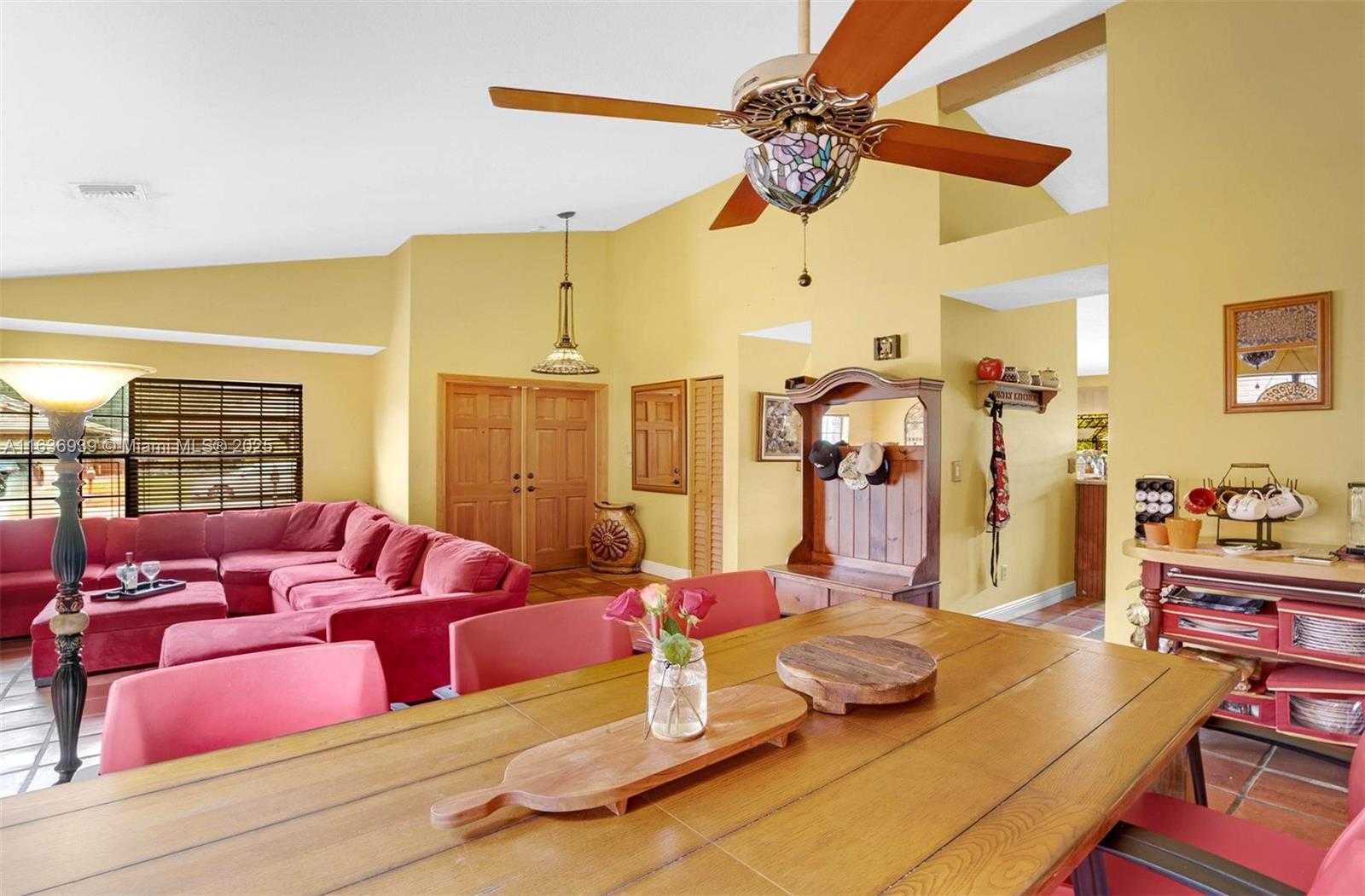 Small Image of 3440 EAST POINT DR, Cooper City Number 6