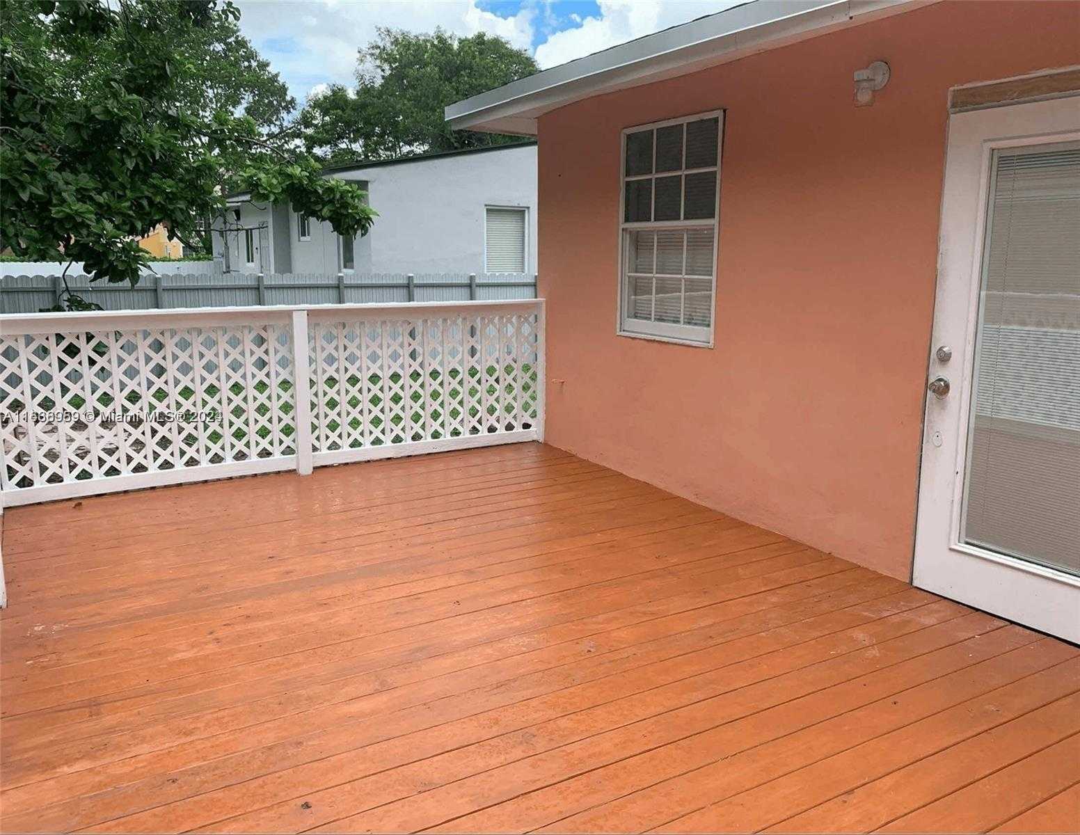 Small Image of 1434 NORTH WEST 116TH ST, Miami Number 2