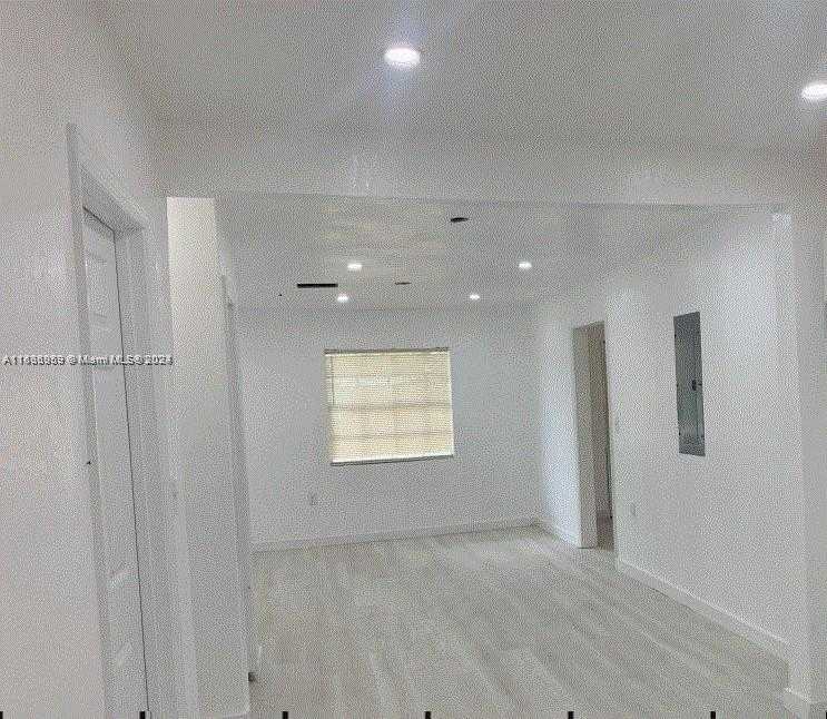 Small Image of 1434 NORTH WEST 116TH ST, Miami Number 4