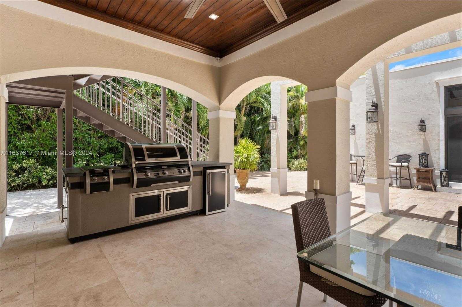 Small Image of 12110 SOUTH WEST 60TH CT, Pinecrest Number 42