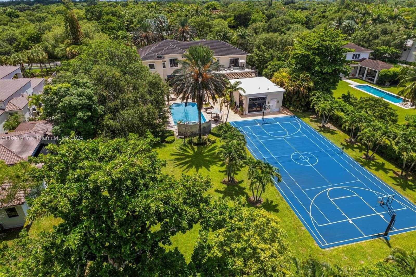 Small Image of 12110 SOUTH WEST 60TH CT, Pinecrest Number 53