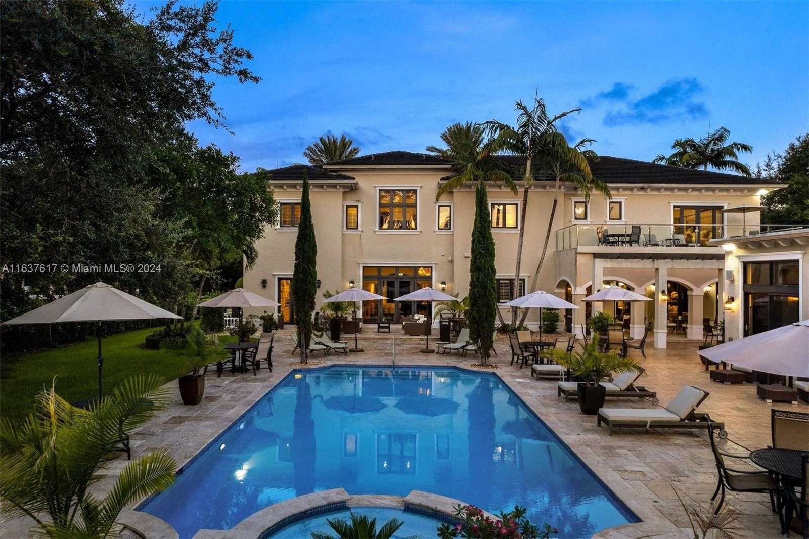 Small Image of 12110 SOUTH WEST 60TH CT, Pinecrest Number 57