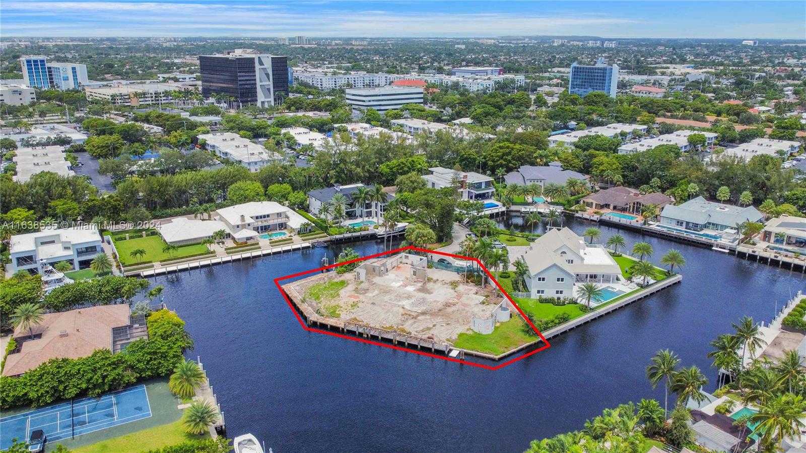 Small Image of 30 COMPASS PT, Fort Lauderdale Number 24