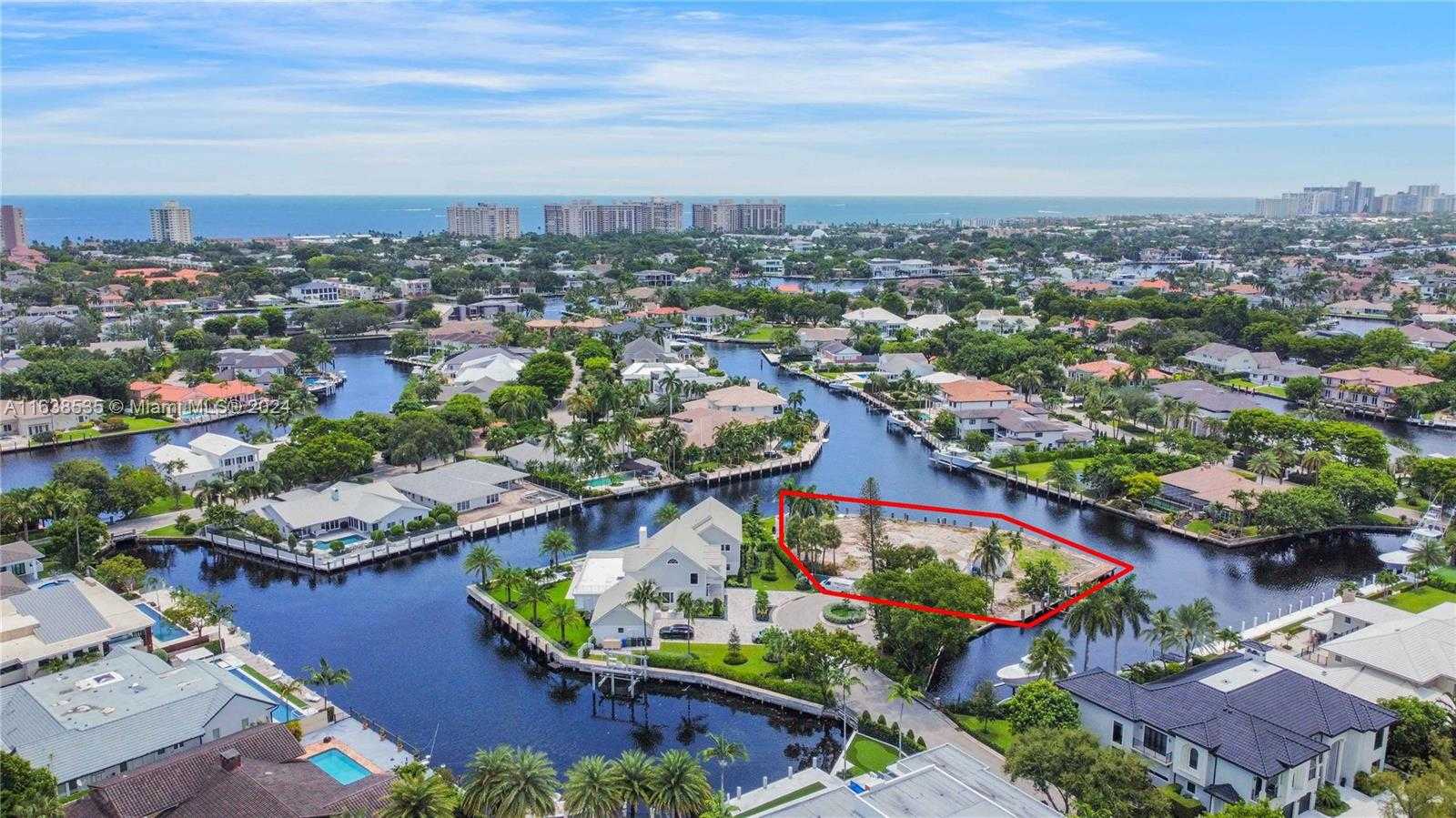 Small Image of 30 COMPASS PT, Fort Lauderdale Number 25
