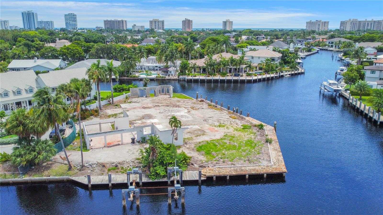 Small Image of 30 COMPASS PT, Fort Lauderdale Number 27