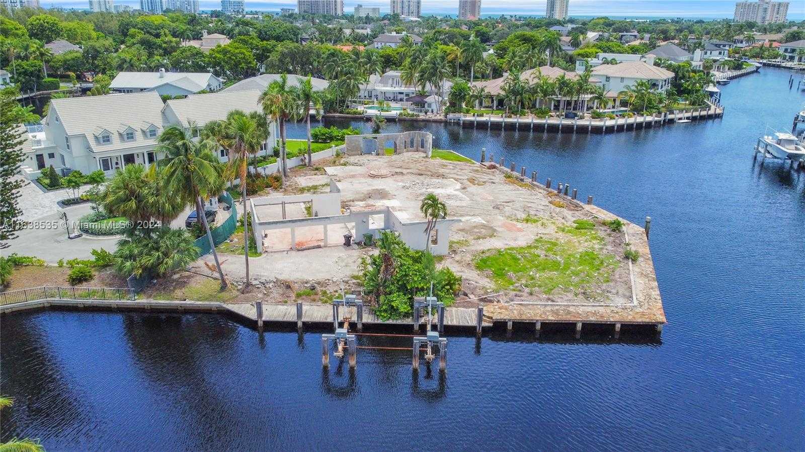 Small Image of 30 COMPASS PT, Fort Lauderdale Number 28